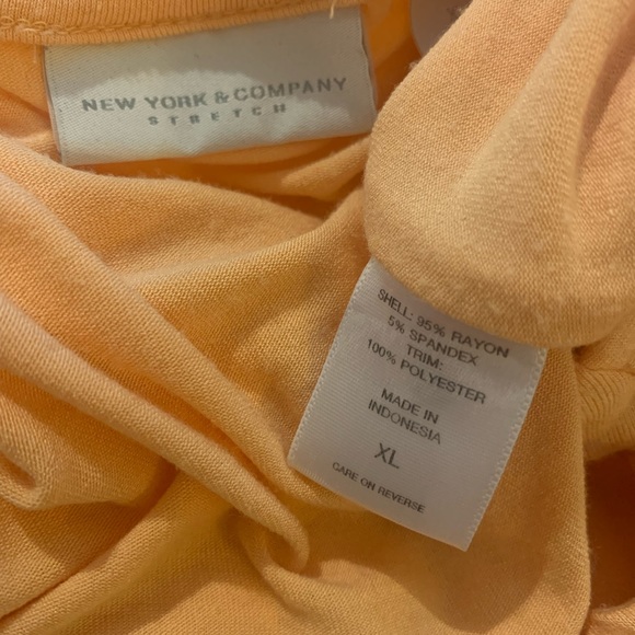 NY & Co. melon sleeveless  top - Picture 3 of 4